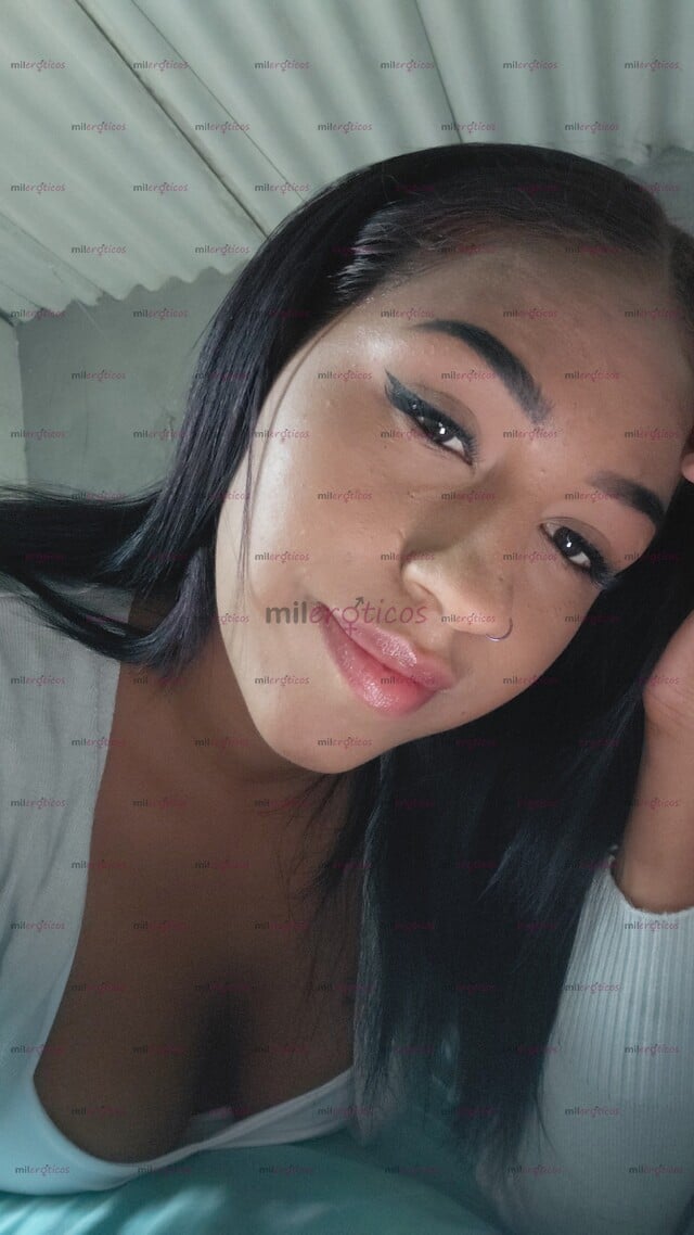 FOTOS DE HOLA SOY VECKY UNA CHICA MUY ARDIENTE ME ENCATA SER COMPLACIENTE
