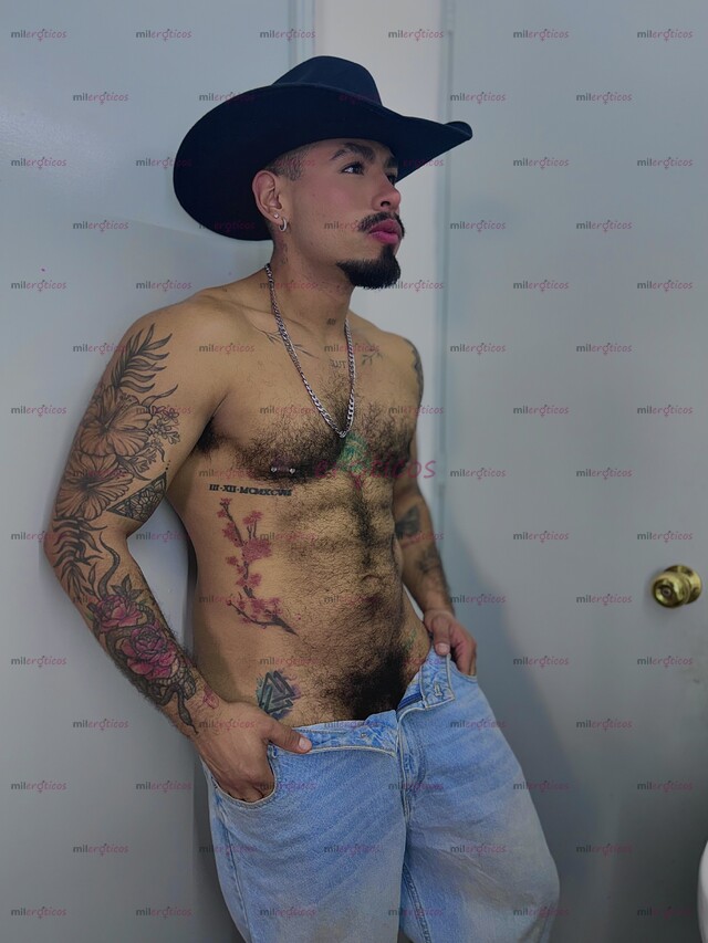 FOTOS DE CHAKAL VERST, CULON Y VERGON PELUDO TATUADO