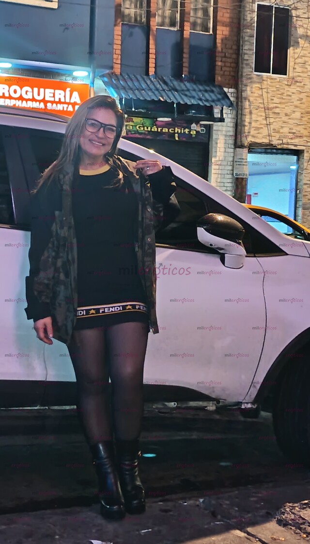 FOTOS DE ENFERMERA QUE SABE COMO CALMAR TUS MALES