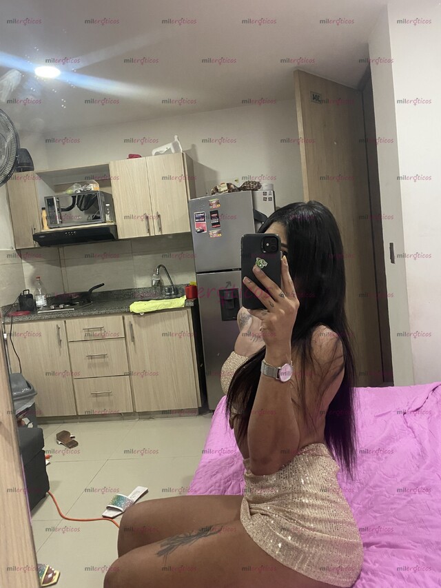 FOTOS DE DANIELA BIEN RIKAAA.. MORBOSA VERGONA. LECHERA