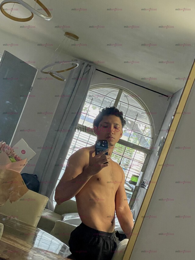 FOTOS DE NENE CACHONDO, PITUDO Y NALGO CON LUGAR LISTO PARA TI