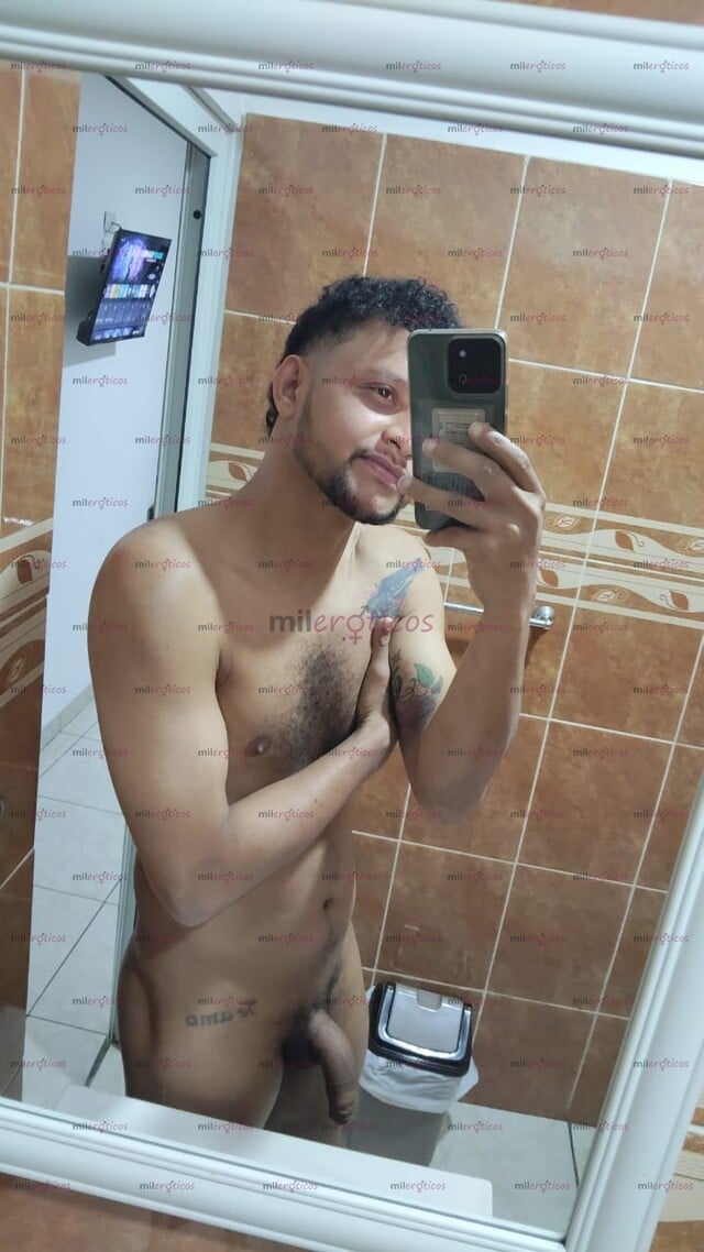 FOTOS DE HOLA AMOR SOY COLOMBIANO AMANTE AL SEXO VEN Y LA PASAMOS RICO