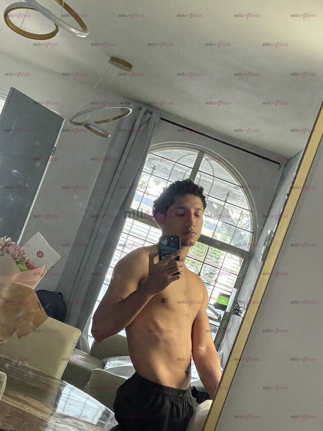 FOTOS DE NENE CACHONDO, PITUDO Y NALGO CON LUGAR LISTO PARA TI