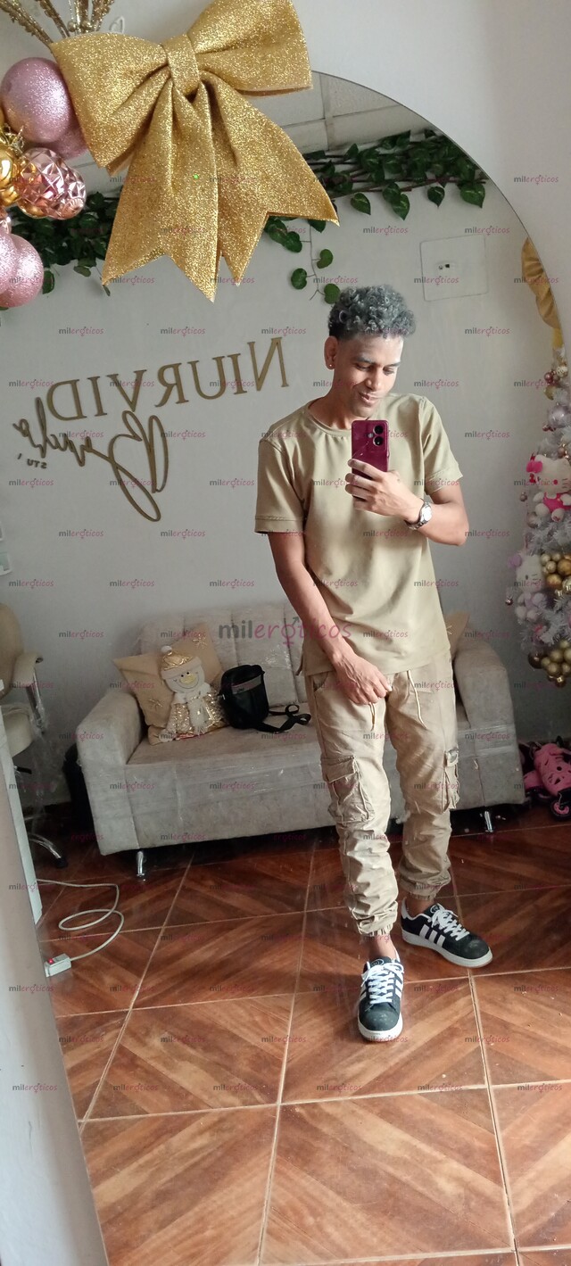 FOTOS DE EXPERIENCIA EXCLUSIVA: JUVENTUD, PASIÓN Y CONEXIÓN