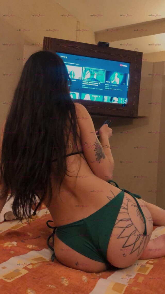 FOTOS DE CHICA TATUADA PETTITE CALIENTE DISPUESTA A COMPLACERTE