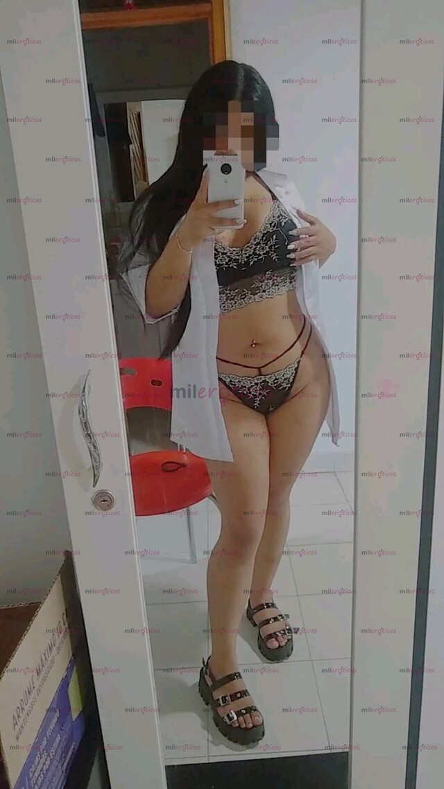 FOTOS DE JOHANNA, MASAJISTA PROFESIONAL Y EXPERIMENTADA, PASEMOSLA RICO VIRTUALMENTE
