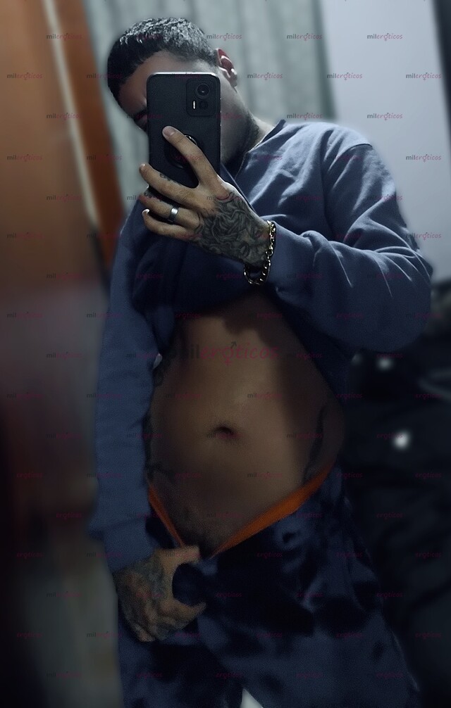 FOTOS DE PÁSALA RICO CON ESTE MACHO TRANS Y GOZA DE MI RICA PUCHA !!