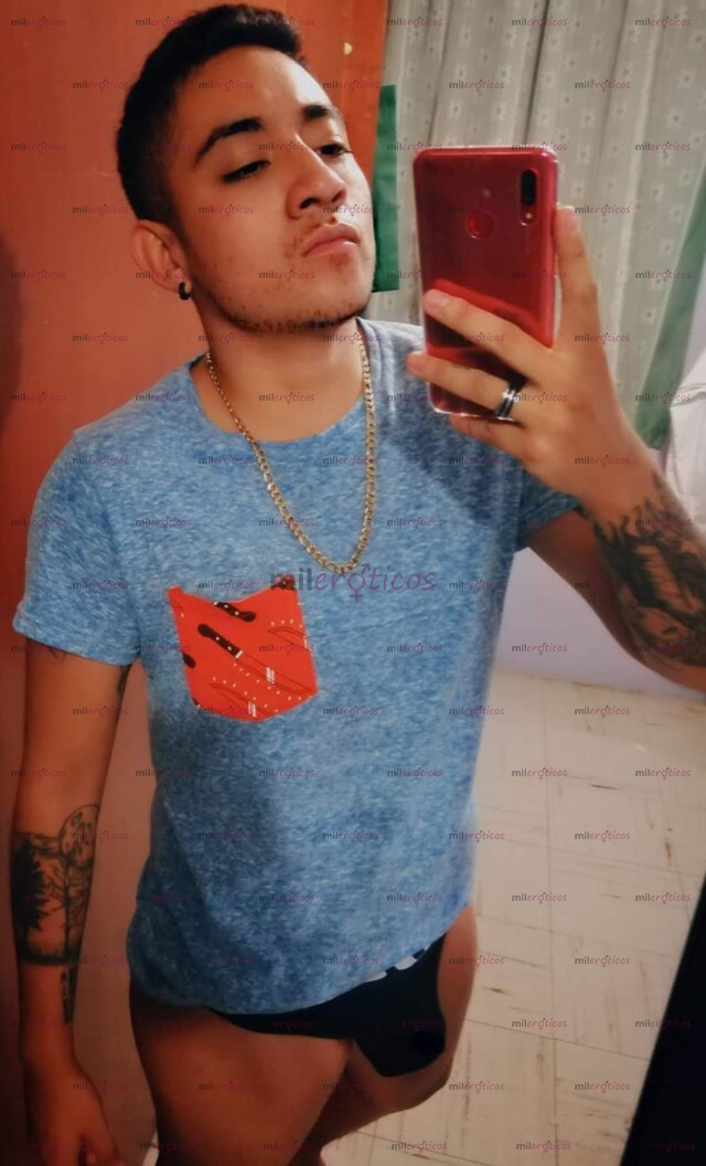 FOTOS DE PÁSALA RICO CON ESTE MACHO TRANS Y GOZA DE MI RICA PUCHA !!