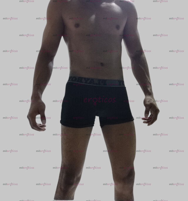 FOTOS DE ! HOLA TENGO 20 AÑOS ESTOY DISPONIBLE PARA ATENDER!