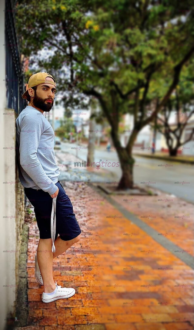 FOTOS DE SERVICIO EXCLUSIVO PARA CLIENTES DE BUEN GUSTO MACHO VERGON Y MUY COMPLACIENTE