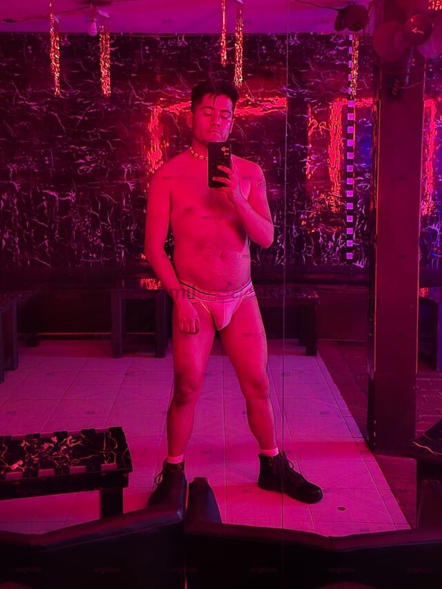 FOTOS DE SOY LEO, CALIENTE Y CARIÑOSO HAGO LO QUE PIDAS