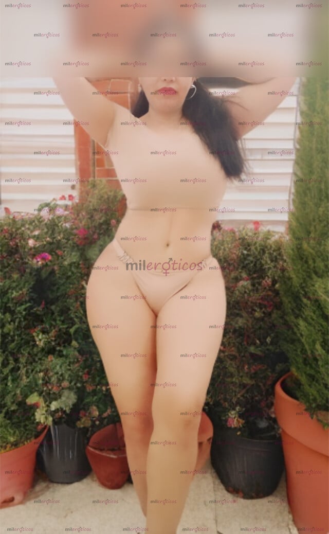FOTOS DE 43 AÑOS! MAESTRA EN SEXOLOGÍA UNIVERSITARIA....