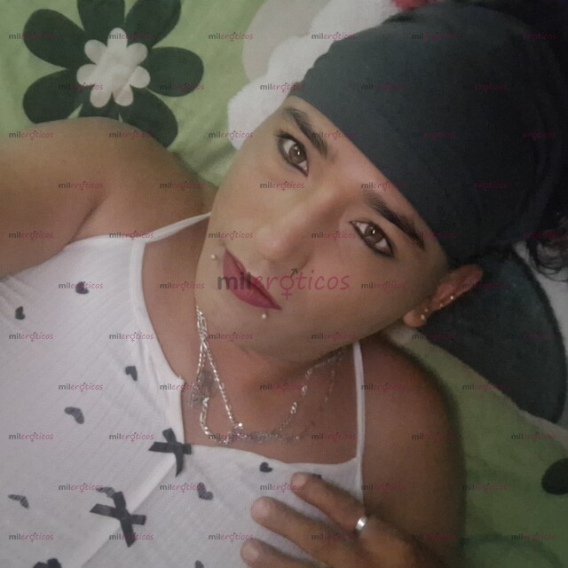 FOTOS DE HOLA CORAZON SOY GARGANTA PROFUNDAA ESTOY A TU DISPOSICION