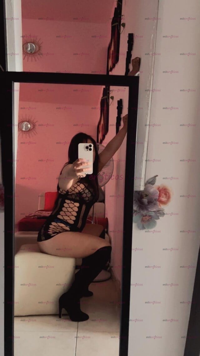 FOTOS DE MONSE...RICA Y HERMOSA JOVENCITA TORNEADITA CON UNA RICA COLITA APRETADITA BB