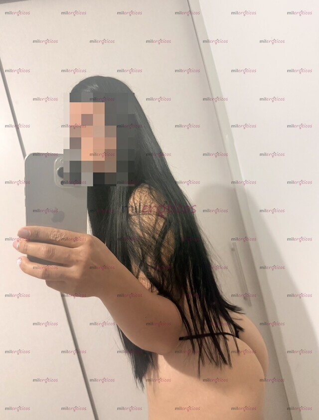 FOTOS DE ARDIENTE Y DELICIOSA CULONA, TE ESPERO CON POCAS CAPAS Y MUCHAS INTENCIONES.