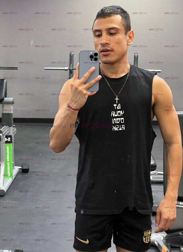 FOTOS DE CAMILO CALIENTE VERGON Y NALGON MORBOSO COLOMBIANO MASCULINO DE VISITA