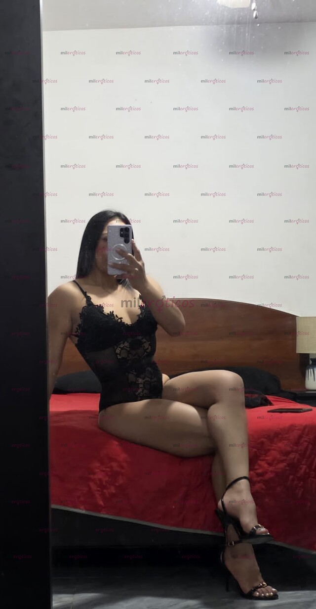 FOTOS DE CHICA FITNESS, TERAPEUTA, MASAJISTA PREVIA CITA