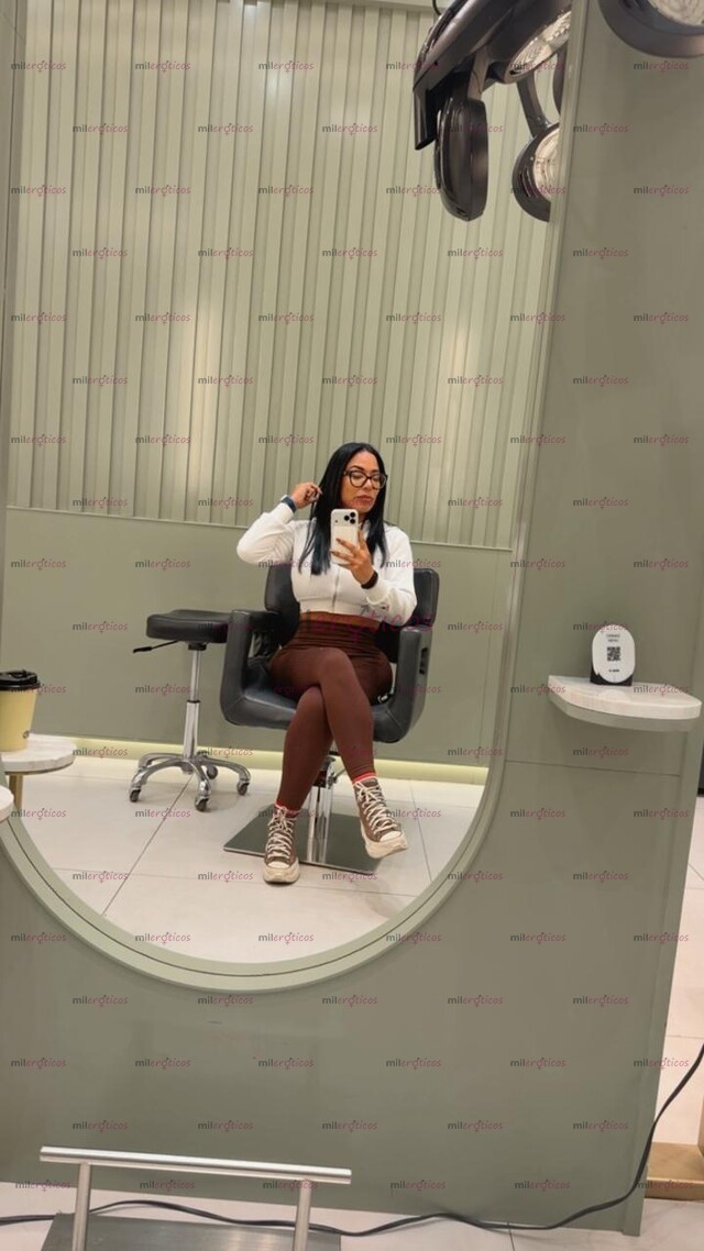 FOTOS DE HOLA QUÉ TAL SOY MERCEDES UNA MORENA COLOR CANELA PARA TI