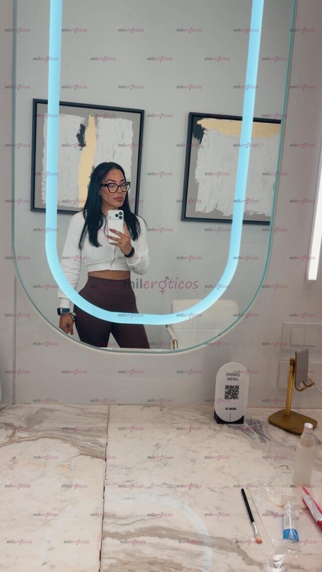 FOTOS DE HOLA QUÉ TAL SOY MERCEDES UNA MORENA COLOR CANELA PARA TI