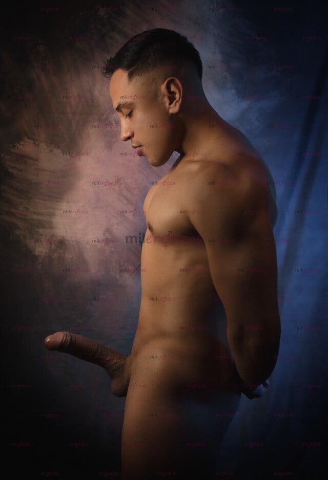FOTOS DE EXPERIENCIA COLOMBIANA. GUAPO, INTENSO Y CALIENTE. CAMILO PREMIUM