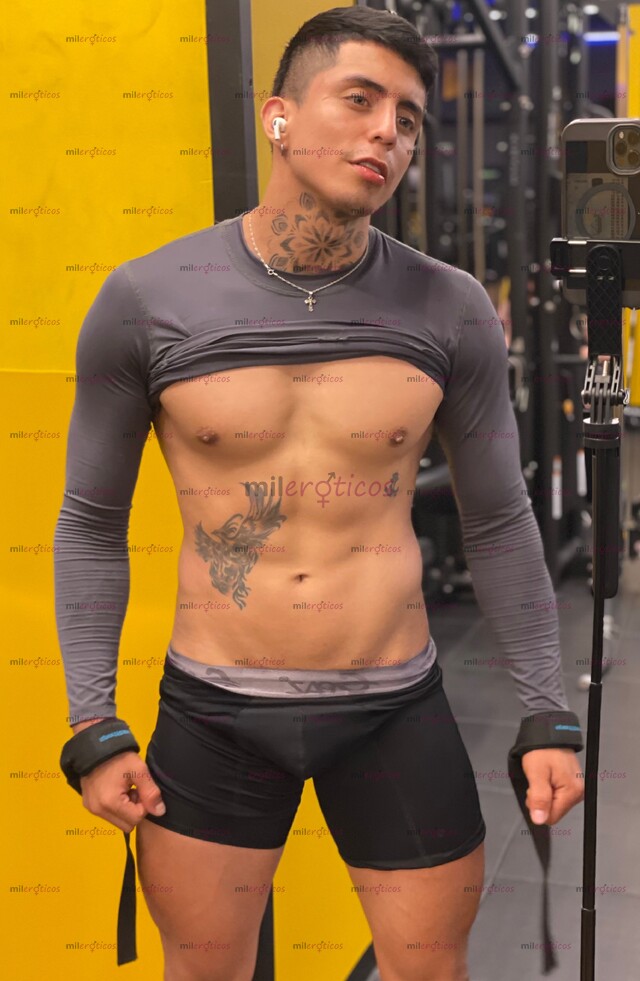 FOTOS DE MODELO MASAJISTA PÁSALA CHIMBA ARRECHO VRG