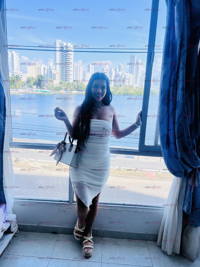 FOTOS DE DANIELA DE PASO SOLO POCOS DIAS MIS AMORES