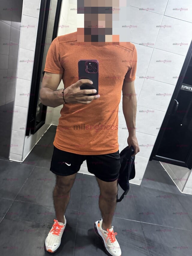 FOTOS DE ESPECTACULAR GIGOLO HETEROSEXUAL, MUJERES QUE DESEAN SALIR DE LA RUTINA