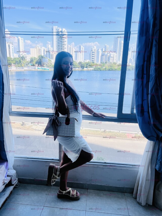 FOTOS DE DANIELA DE PASO SOLO POCOS DIAS MIS AMORES