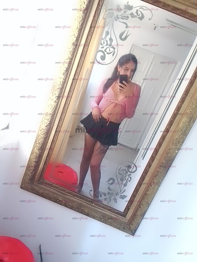 FOTOS DE PIEL SUAVE CON UN APETITO SEXUAL, MIRADA ENCANTADORA, ALTA HORMONIZADA, VERSÁTIL