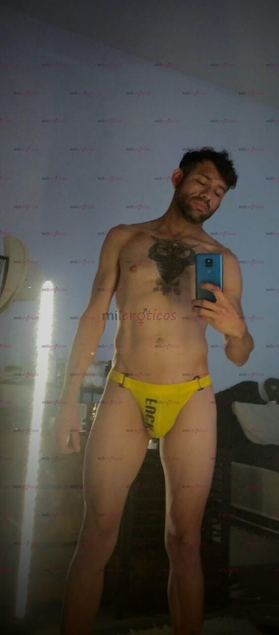 FOTOS DE HOLA SOY ADRIÁN, ACTIVO, VERGON, COMPLACIENTE. 20 CM