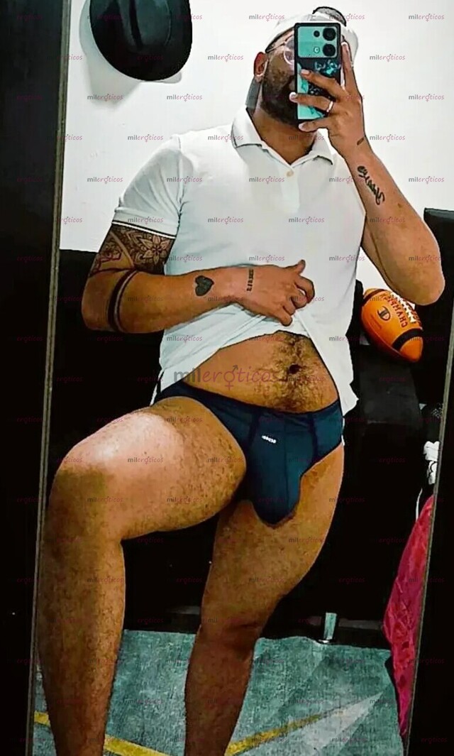 FOTOS DE VENEZOLANO MORBOSO COMPLACIENTE Y BIEN DOTADO