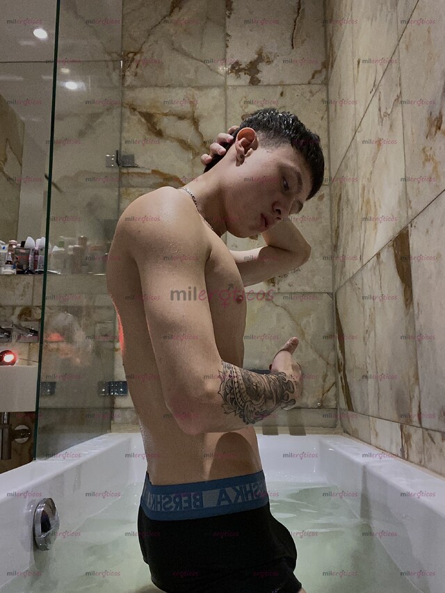 FOTOS DE MATHIAS PAISA VERGON POLLO LECHERO ACTIVO FOLLÓN APTO PRIVADO UNICENTRO