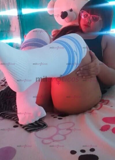 FOTOS DE SEXY CHICA , DE BUENAS CURVAS SEXO HÚMEDO Y APRETADO