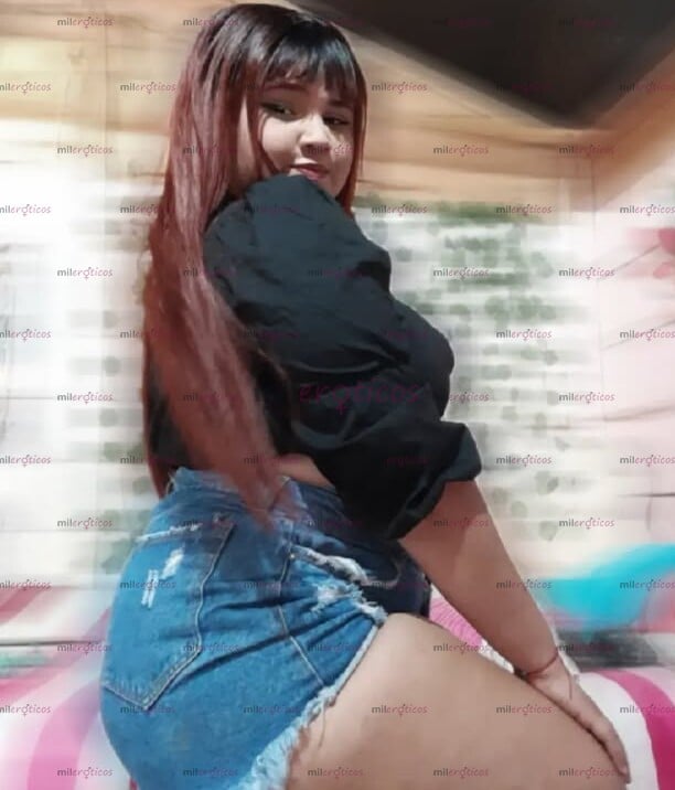 FOTOS DE SEXY CHICA , DE BUENAS CURVAS SEXO HÚMEDO Y APRETADO