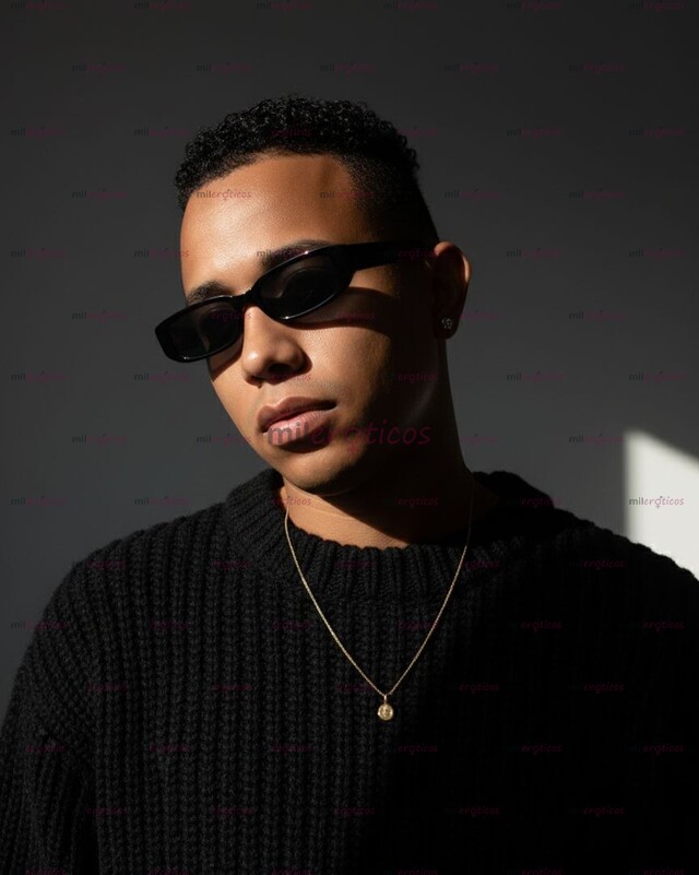 FOTOS DE EXCLUSIVO MASAJISTA PROFESIONAL DISPONIBLE CON SITIO!