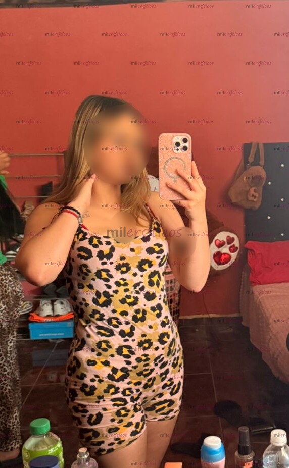 FOTOS DE HERMOSA RUBIA JOVEN Y CON CUERPO NATURAL LISTA PARA TI