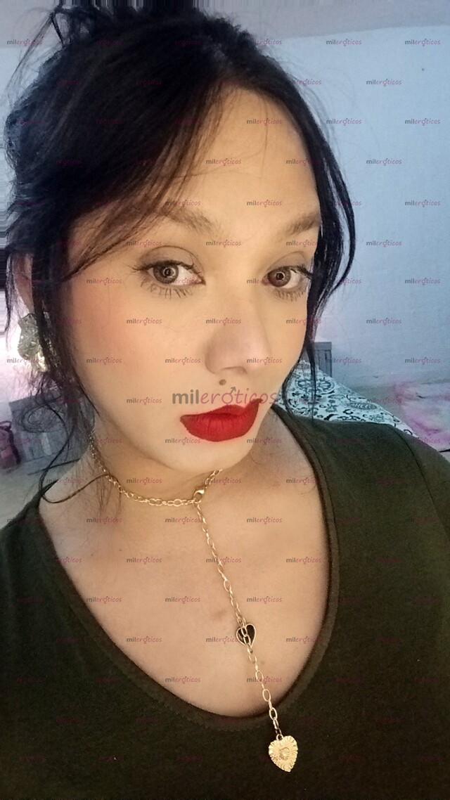 FOTOS DE SOY DAYANNA SÚPER COMPLACIENTE,EL MEJOR TRATO PARA SACARTE LA LECHE