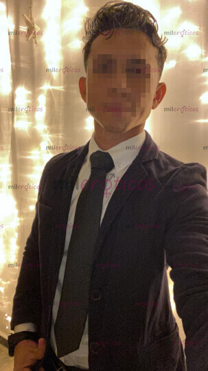 FOTOS DE JOVEN VARONIL ACTIVO (EVENTOS ESPECIALES Y O SERVICIO PRIVADO)