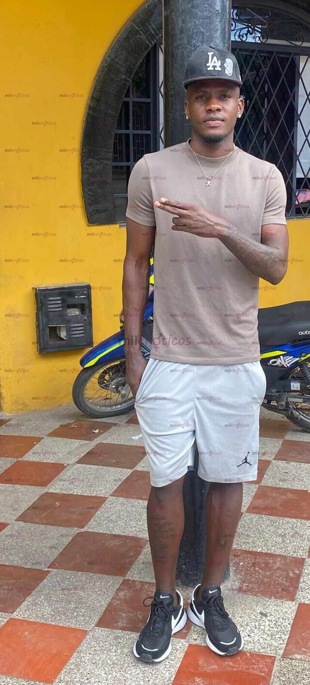 FOTOS DE NEGRO VERGO 24CM ACTIVO SIEMPRE 24 7 Y MIDO 1:90 SOY GRANDE LECHERO DOMINA