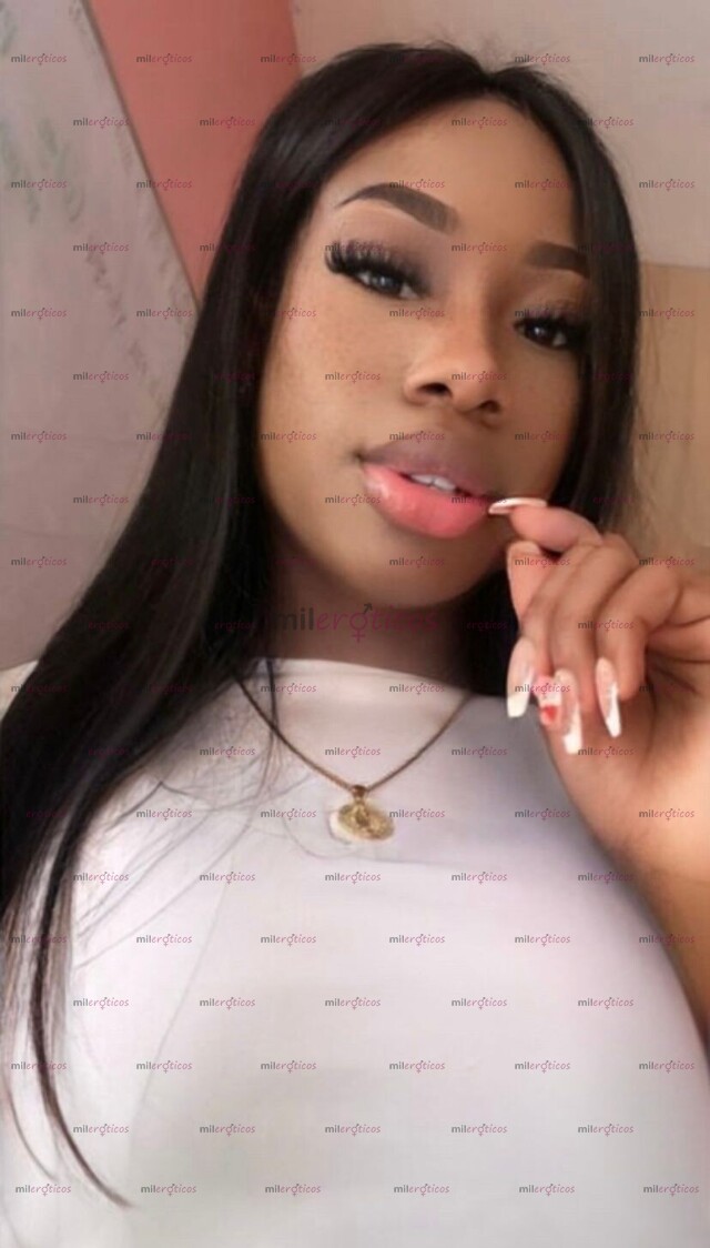 FOTOS DE DELICIOSA MORENA DISPONIBLE PARA COMPLACER TUS FANTASIAS