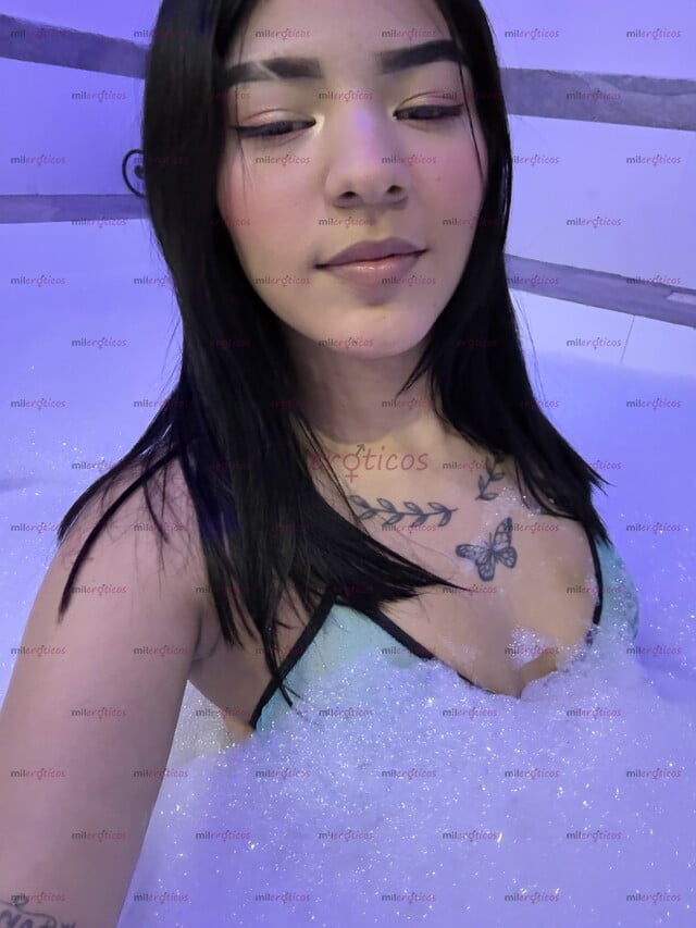 FOTOS DE HOLA AMOR SOY KIARA CON GANAS DE SATISFACER TUS FETICHES Y LAS GANAS QUE TENGAS