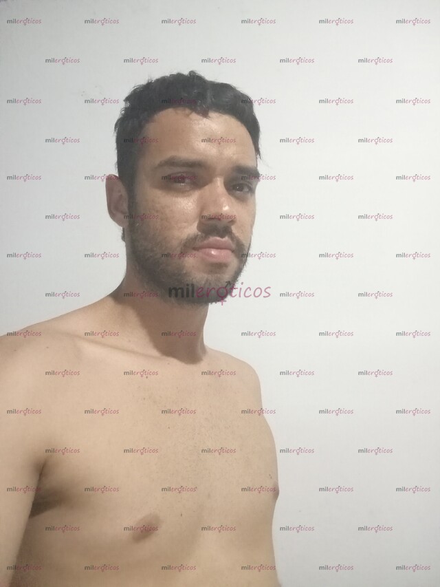 FOTOS DE JOVEN BLANQUITO ALTO Y FLACO NUEVO EN TU CIUDAD