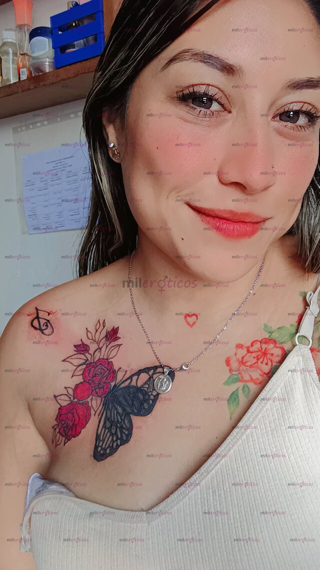 FOTOS DE CORAL UNA RICA JOVEN MORENA QUE LE GUSTA DIVERTIRSE