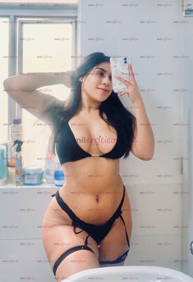 FOTOS DE MORENA DE PIEL CANELA CON CULO GRANDE Y CURVAS DE INFARTO MODELO VIP