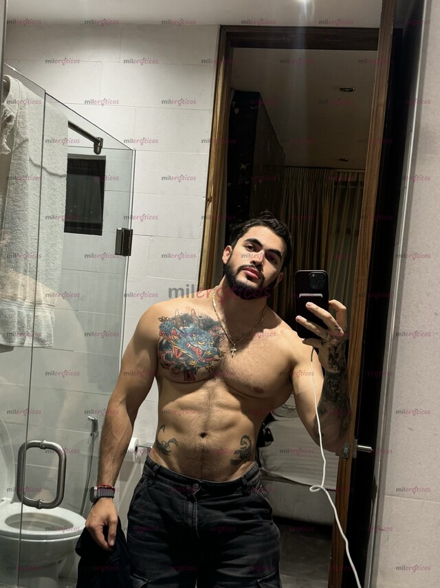 FOTOS DE HOLA SOY YONS CHICO FITTNES,CREATIVO, PERSONA EXTROVERTIDA AMABLE Y RESPONSABLE