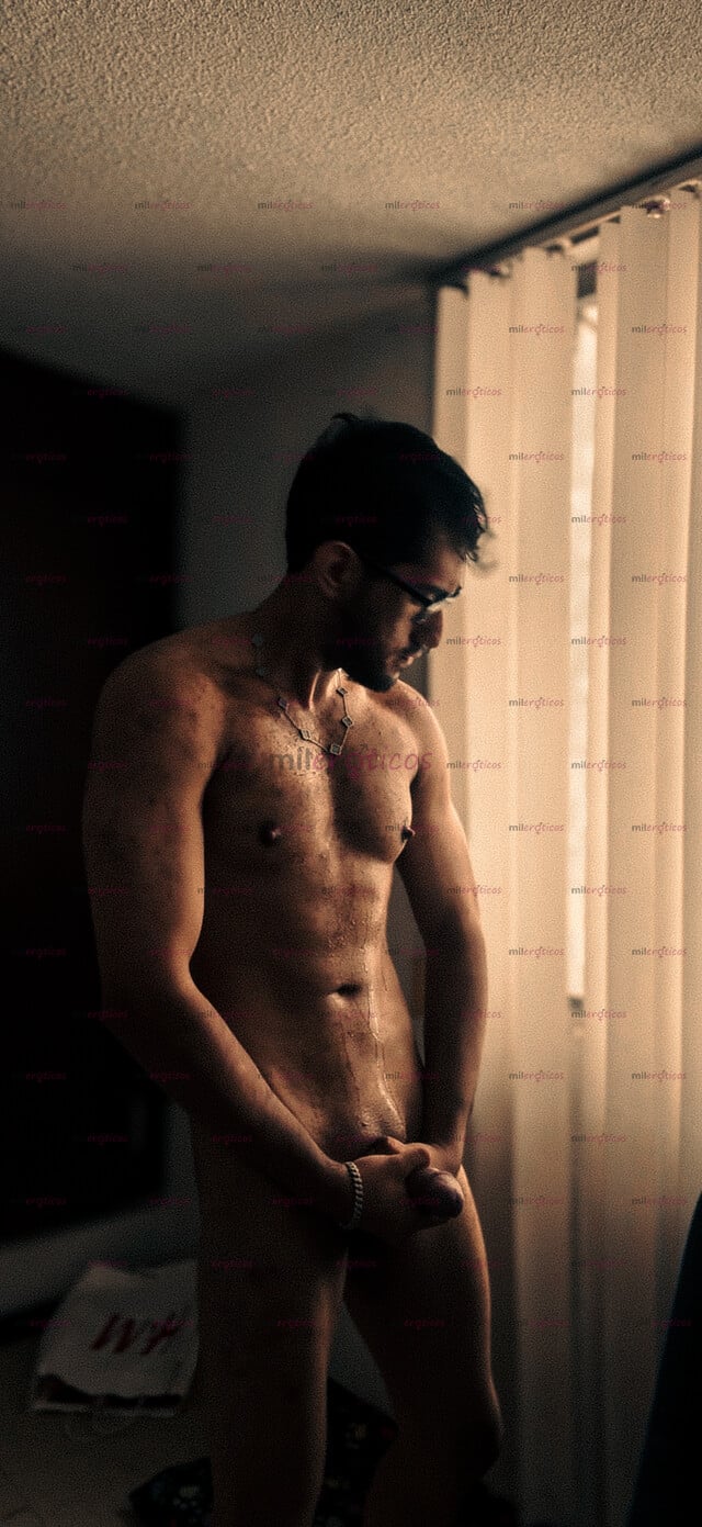FOTOS DE ÚNICOS DIAS HETERO VERGÓN DE 22CM TE COJE POR $$$