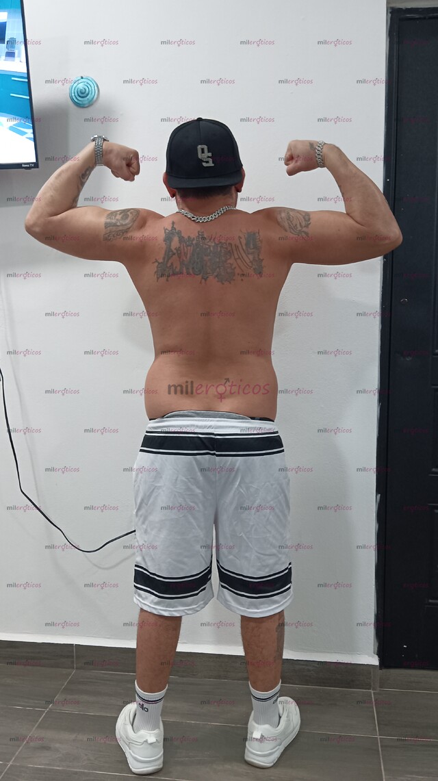 FOTOS DE TU RICO CHACAL DE TEZ BLANCA DE REGRESO EN TU CIUDAD