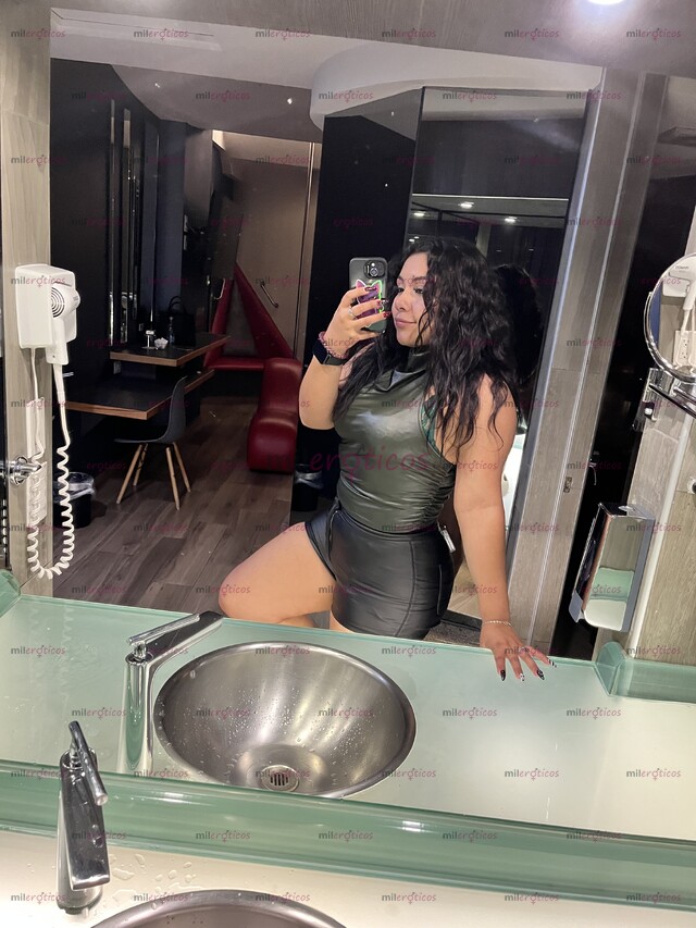 FOTOS DE EXCLUSIVIDAD Y PLACER SIN LÍMITES: UNA EXPERIENCIA DISEÑADA PARA TI