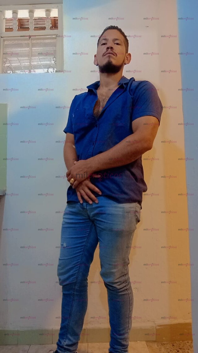 FOTOS DE MACHO PAISA MORENO ATLÉTICO VELLUDO OSO VIP