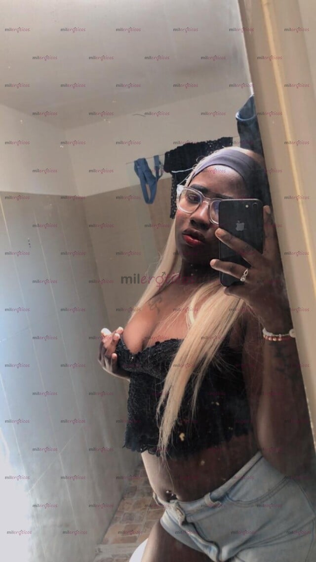 FOTOS DE ANDREA NEGRITA CALIENTE Y COMPLACIENTE AGO ORAL MUY RICO SOY SUPER BUENO EN EL
